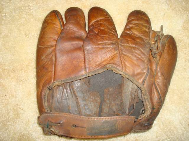 Lou Gehrig Banner Peerless F56 Back